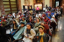 Alla Fiera coinvolti numerosi bambini in abiti tradizionali del Medioevo