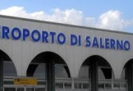 «Aeroporto simbolo di clientelismo». Il sindaco De Luca si sfoga a Rai Tre