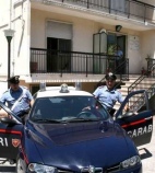 Rubano cavi di rame. Arrestate due rumene