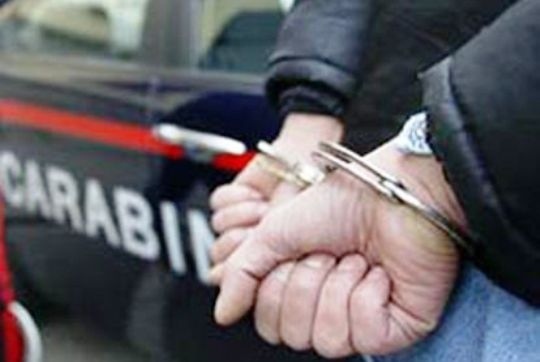 Compivano furti nelle abitazioni nel salernitano i carabinieri arrestano quattro responsabili