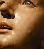 Lacrima la statua di sant'Antonio